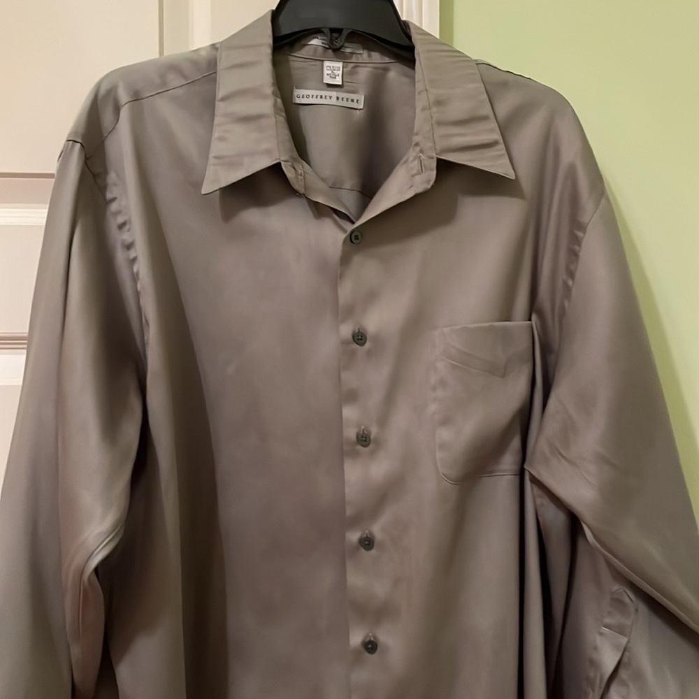 Geoffrey Beene Men’s dress shirt, size 17 1/2 x 32 x33.  Sateen finish.